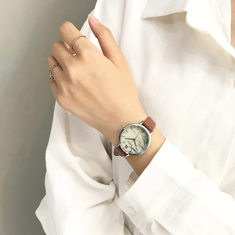 Ins trend Sen female United States British niche watch students Korean version of the simple retro art small fresh wild | Наручные часы