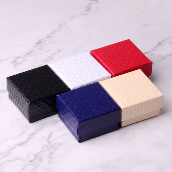 Mixed color 10 шт. квадратная коробка для ювелирных изделий серьги кольца коробки подарок дисплей Черный Красный Ювелирные изделия Органайзер Цена по прейскуранту завода - Цвет: Mixed color