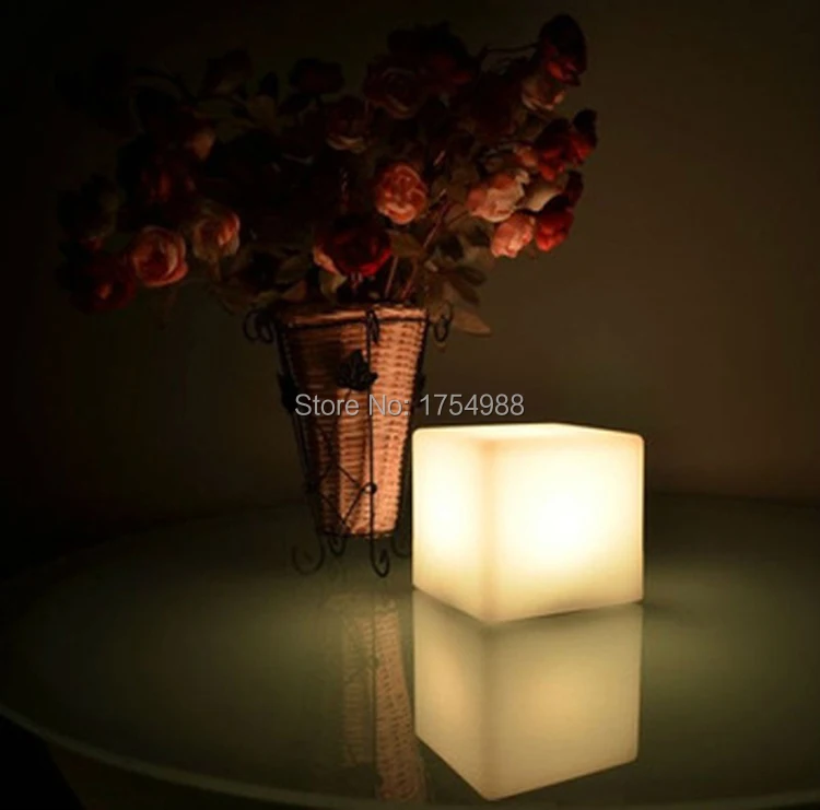 2015 Бесплатная доставка перезаряжаемый 30 см светодиодный куб/светодиодный