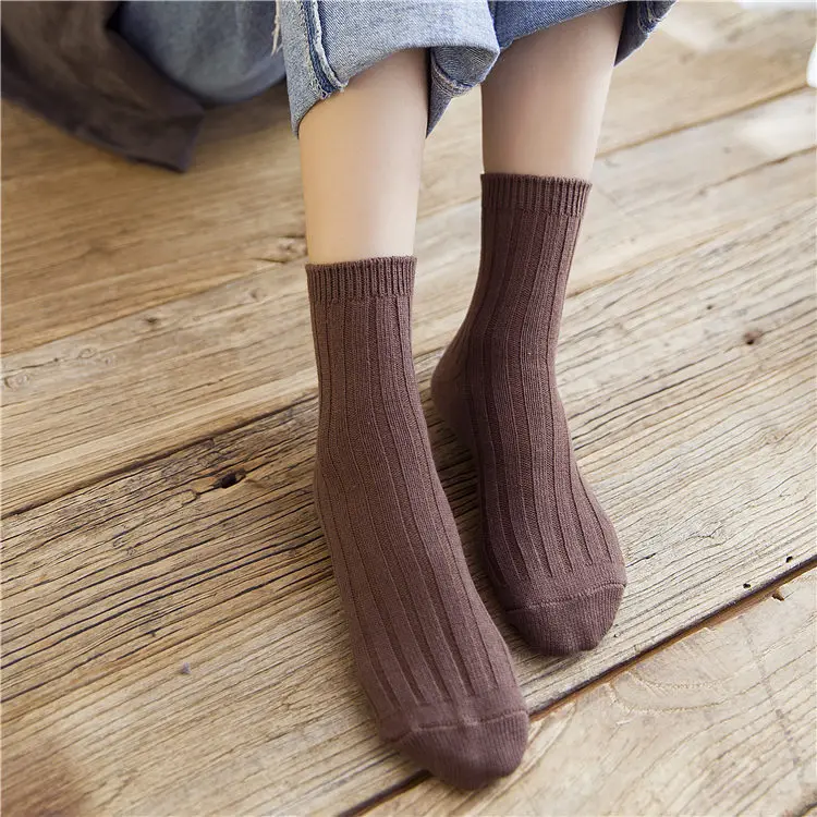 2018 новые модные женские Носки сезон весна-лето сплошной цвет носки без пятки