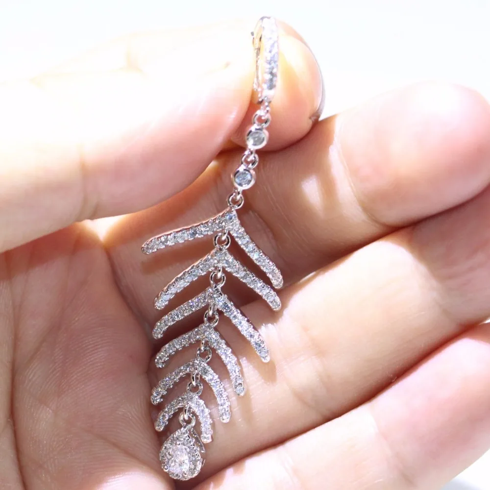 Длинные серьги-подвески из серебра 2018 пробы с фианитом 5 А