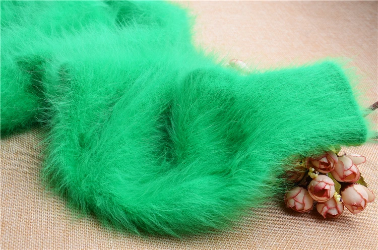 Женское кашемировое платье средней длины с круглым вырезом пушистое свободное