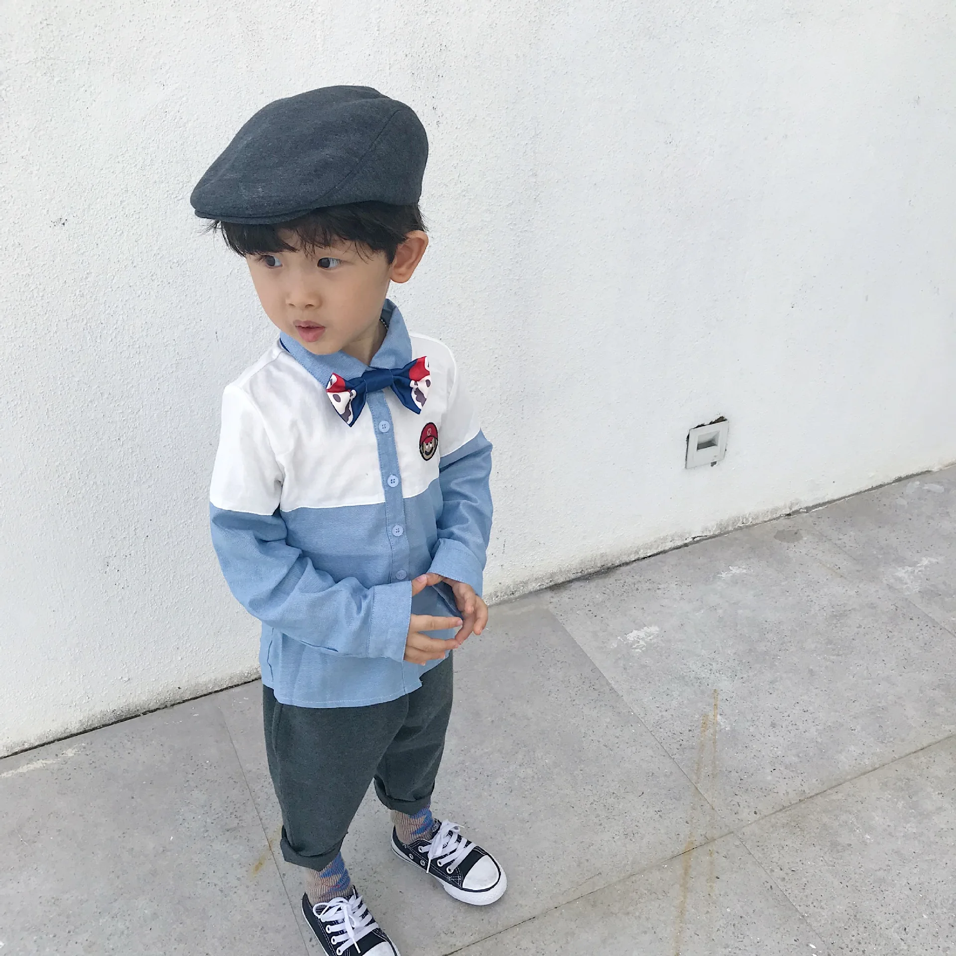 Tonytaobaby модные хлопковые рубашки с отложным воротником мультяшным принтом новое