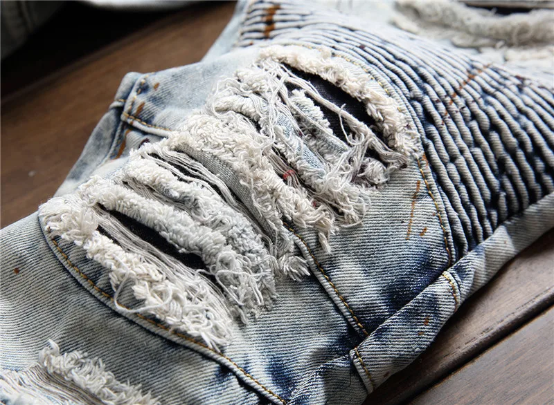 

High Quality Men Holes Long Jeans Motorcycle Denim Jeans Men Light Blue Straight Jeans Pleated Long Jeans Size 27-38