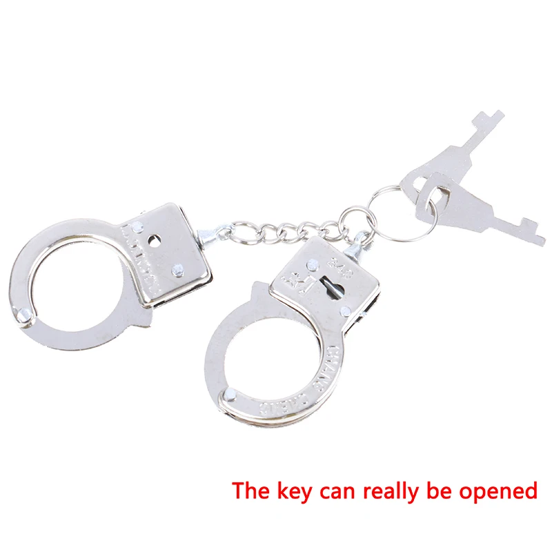 Funny Accessories Metal Keychain Hot Sale New Design Alloy Key Holder Simulation Handcuffs model Chain For men Best Gift | Игрушки и