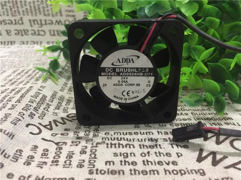 ADDA AD0524HB D71 2 см 20 мм 2010 DC 24V 0.08A маленький охлаждающий вентилятор|small cooling fan|cooling fan24v dc