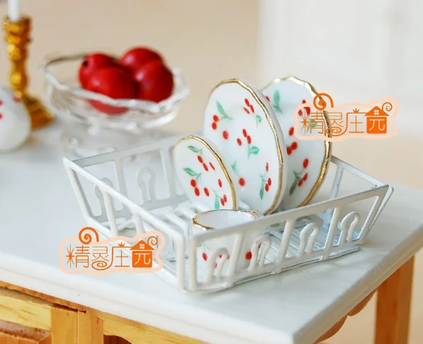 

MINI Dollhouse Mini furniture model accessories white metal dish storage rack practical