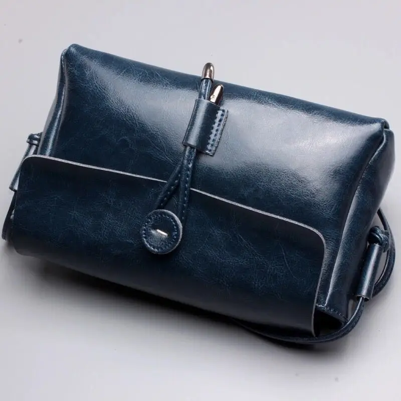 Сумка кросс-боди женская из натуральной кожи модный саквояж на плечо маленький