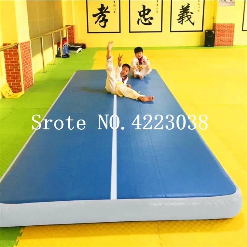 Спортивные маты в спортивном зале. Маты спортивные. Маты для гимнастики. Маты для акробатики. Маты спортивные для спортзалов.