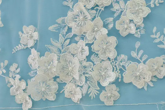 Кружевная ткань с бусинами невероятно тонкая кружевная 3D цветами в винтажном