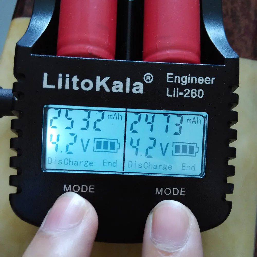 

Liitokala lii-260 LCD 18650/26650etc Battery Charger Detection Of Lithium Battery Capacity /Internal Resistance/Voltage etc