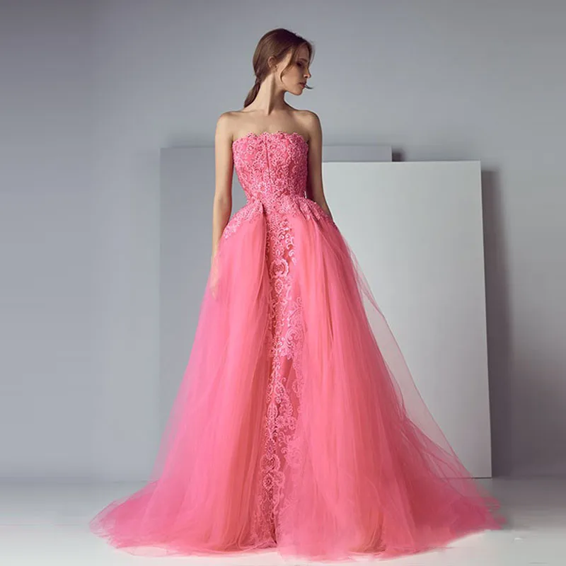 Haute Couture Off the Shoulder Long Prom Gowns 2018 Strapless Lace Appliqued Evening Gonws with Tulle Train Formal Party Dress