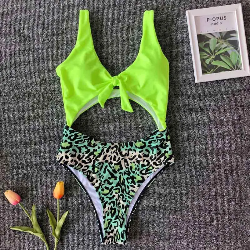 Женский леопардовый купальный костюм Цельный купальник с вырезами на животе и