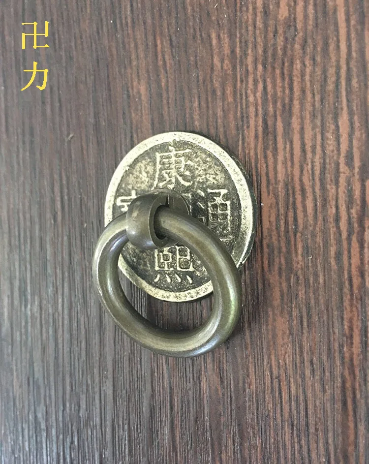 "гусевъ" алюминий, ручка "монетка" крышка фарфор. ручка монетка. выключатель гусев латунь розетка.