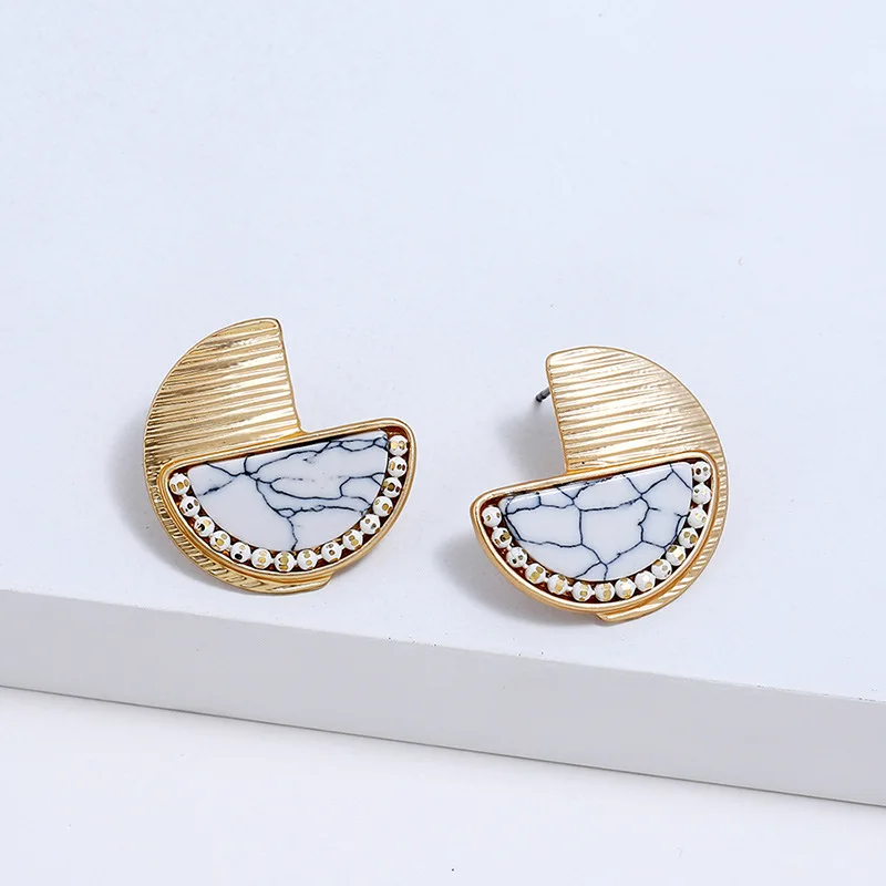 2018 новый бренд Дизайн вентилятор серьги в форме золотистый и черный