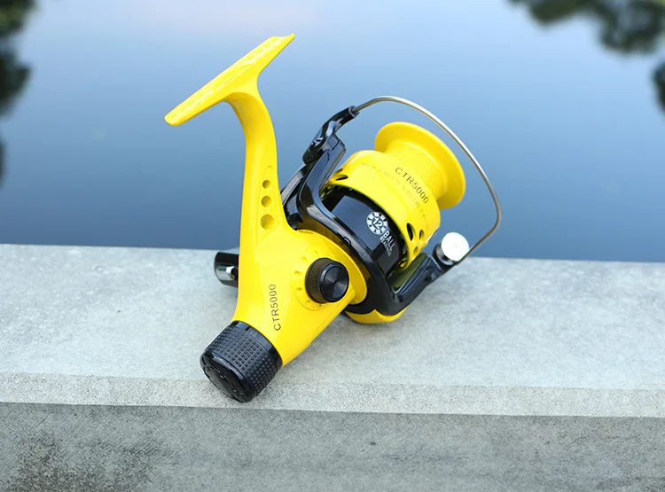 

Plastic Head Fishing Reels CTR2000-7000 Series Spinning Reels 12BB Back Drag Brake Post Loading