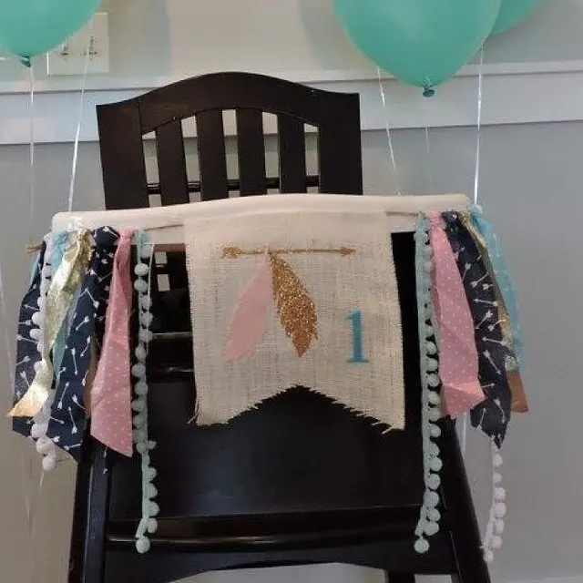 2017 Бесплатная доставка Дикие один день рождения стульчики для кормления