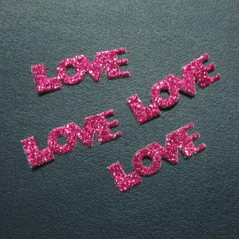 50 шт. рельефные аппликации LOVE 26 х8 мм|Заплатки| |