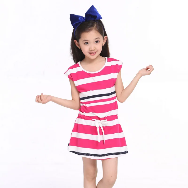 Летнее школьное платье в полоску для девочек Красивое Праздничное хлопковое