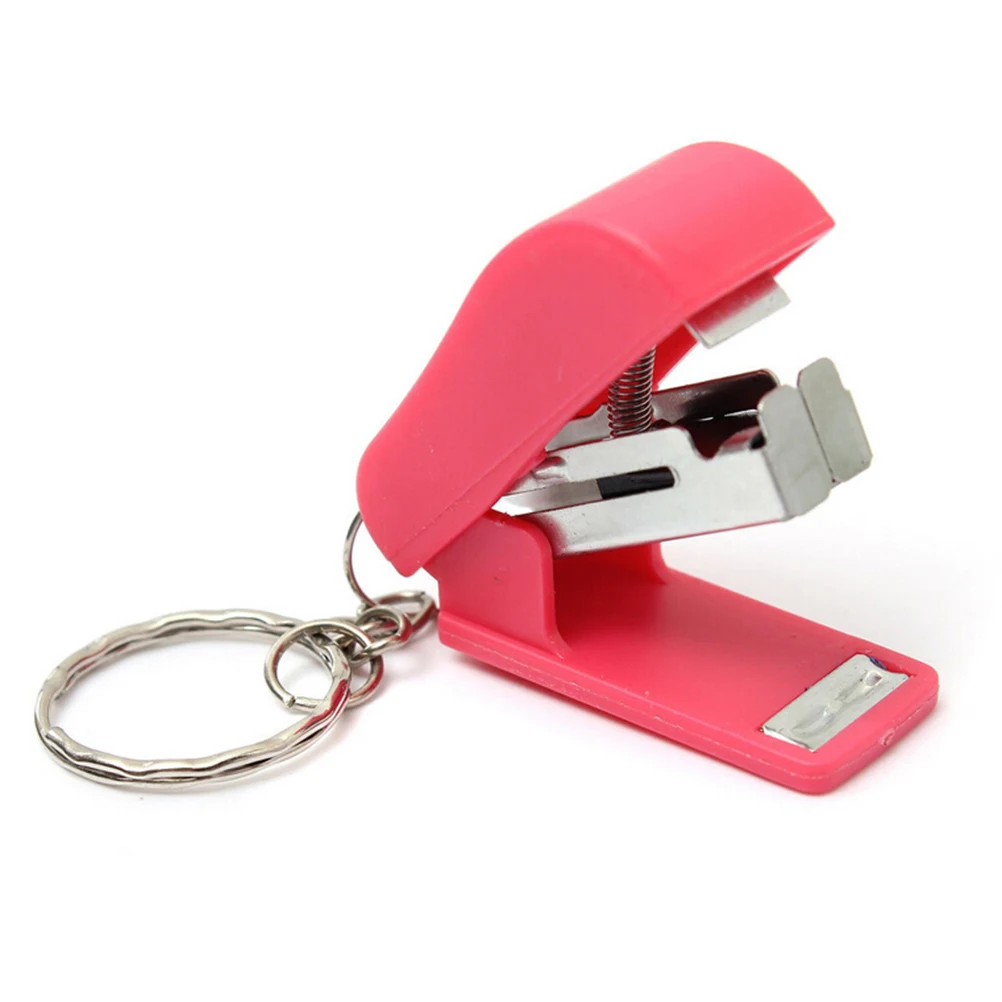 Mini Keychain Stapler For Home Office School Supply Paper Document Bookbinding Machine Tool Gifts Color Random 2017 | Канцтовары для