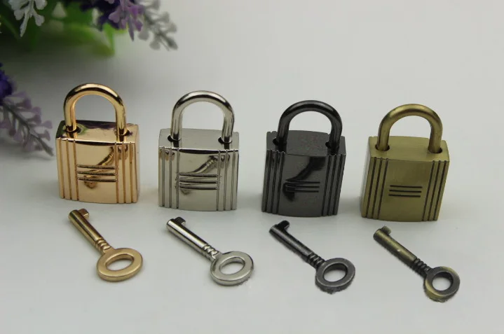 

6pcs/lot 4 kinds of color embossing lock hardware accessories lock accessories hang act the role ofing the padlock