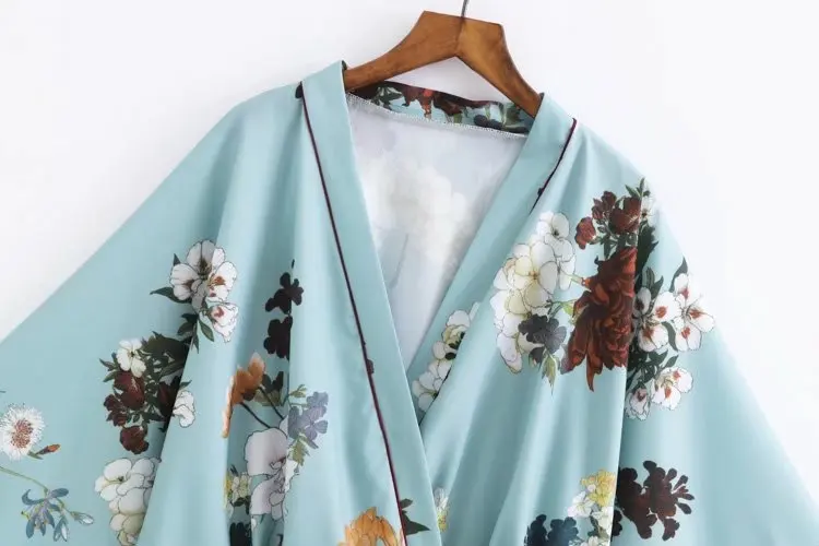 Винтажная рубашка-кимоно с галстуком-бабочкой на талии и цветочным принтом 2018