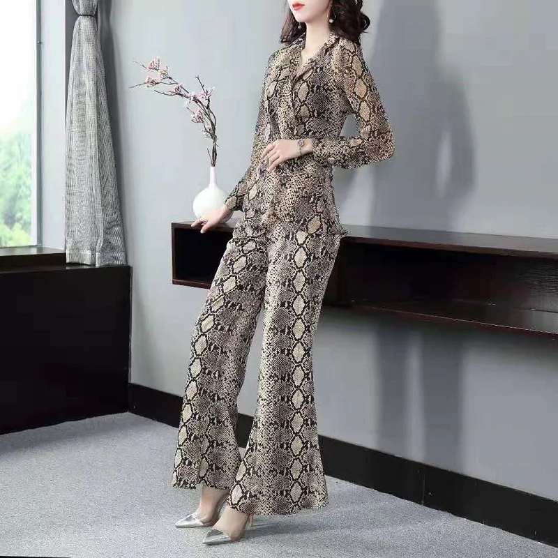 Two Piece Set 2019 Spring Summer Fashion Pant Suit Women Sexy Wild Pattern Long Sleeve Shirt+Full Length Female Suits |