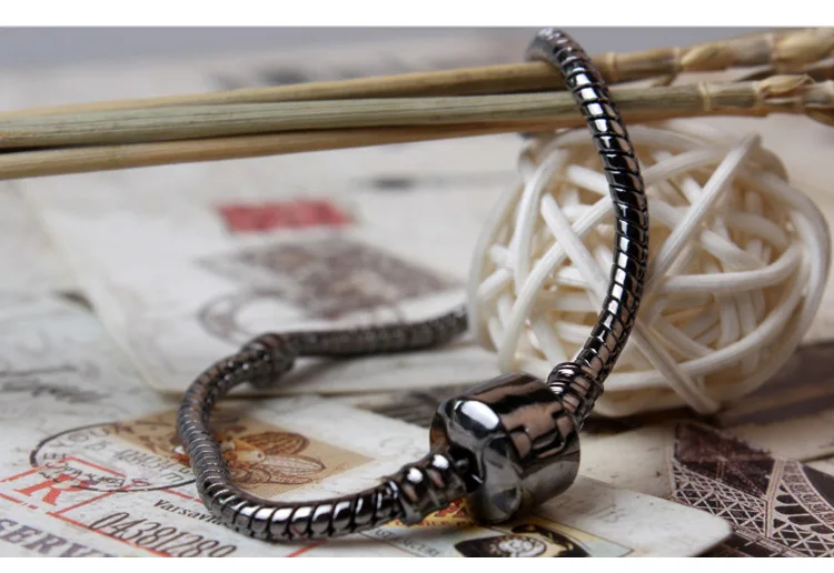 Высокое количество пистолет Черный Змея цепи браслеты подходят Diy бусы и для