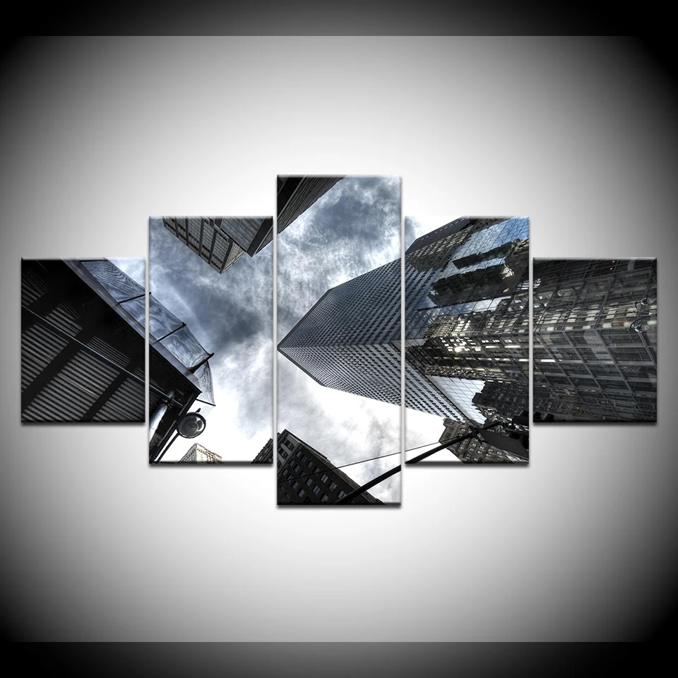 Картина на холсте высоких зданий серое небо 5 шт. Настенная картина модульные