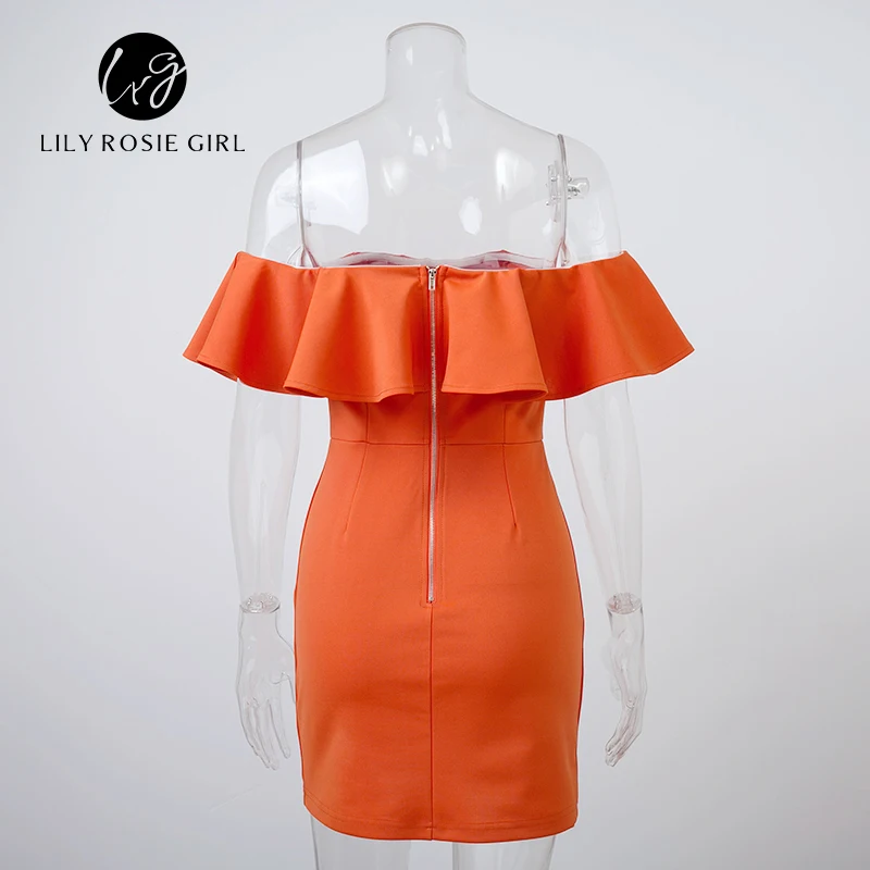 Conmoto Короткое платье с открытыми плечами элегантное красное воланами