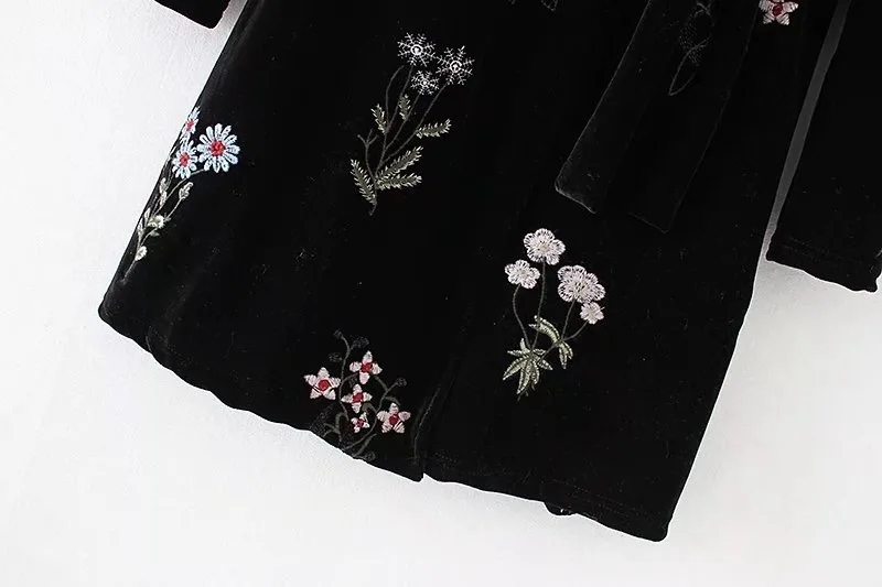 Женское мини-платье VOGUEIN черное бархатное платье с длинным рукавом и цветочной