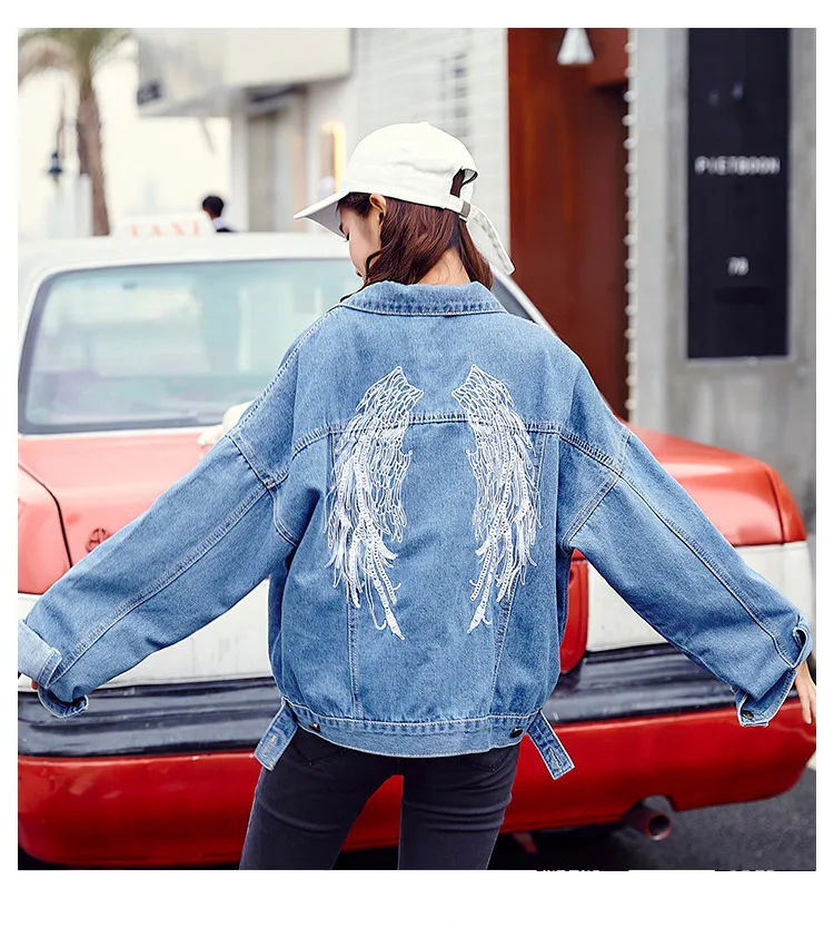 Весенняя джинсовая куртка Женская свободная плюс размер повседневная с вышивкой