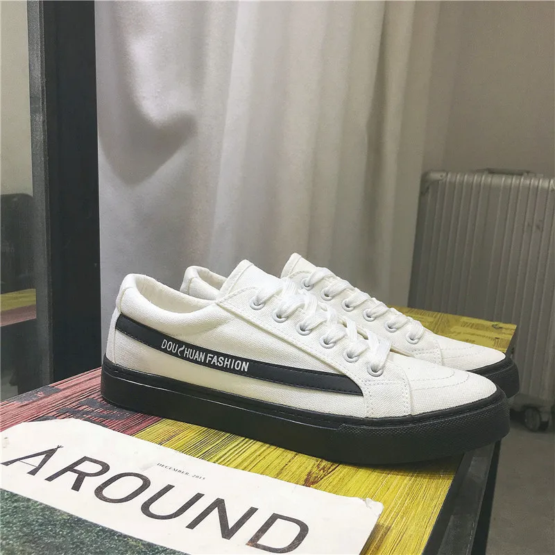 Спортивная обувь Корейская версия вулканизированной обуви модная Молодежная