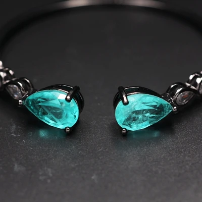 Green--black plated Женский браслет с большими каплями воды, кубический цирконий AAA, очаровательные браслеты-манжеты для ногтей, регулируемый браслет, женские модные ювелирные изделия - Окраска металла: Green--black plated