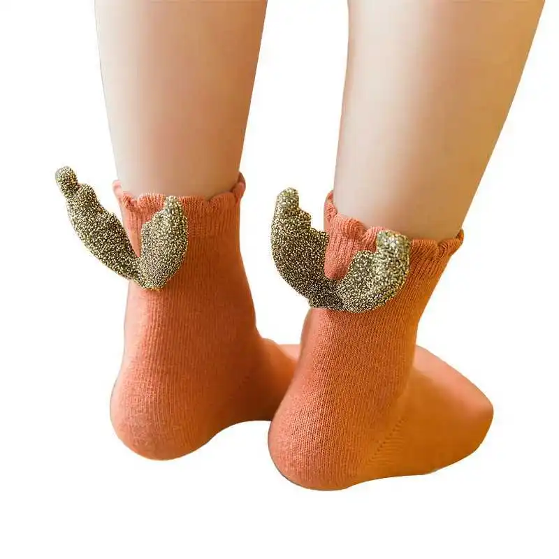 Милые девушки принцесса носки 2018 весной и новые летние малыша Детские с крыльями