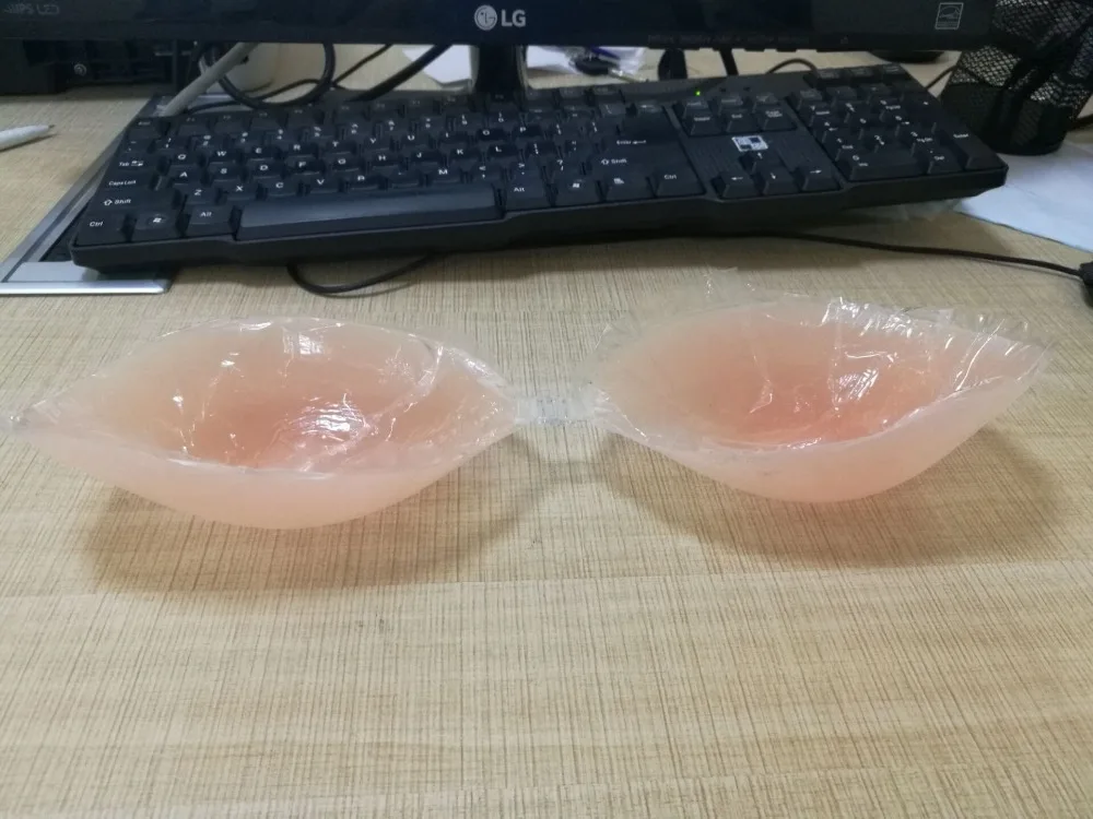 Wholesale New Arrival Lady's Sexy Sticky Silicone Push Up Girl Self Adhesive Strapless Bandage Bra