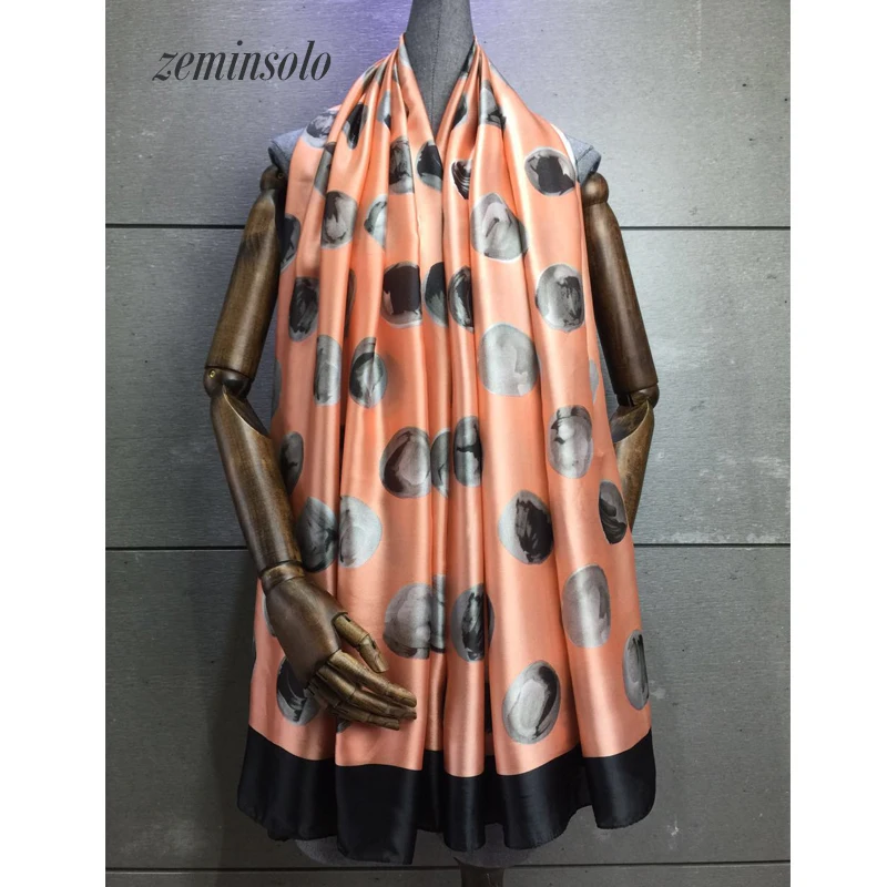 Атласный шелковый шарф