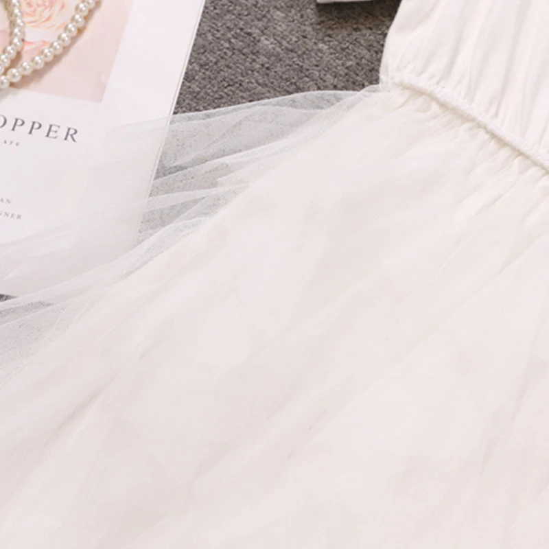 Женское Сетчатое платье FMFSSOM черное/Белое средней длины с высокой талией и