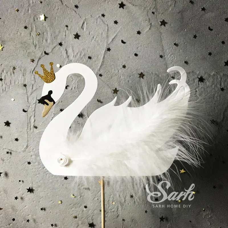 2pcs feather swan Глянцевый золотистый Серебристый Корона лебедь торт топперы День Святого Валентина украшения свадебные принадлежности для девочек выпечки милые подарки - Цвет: 2pcs feather swan