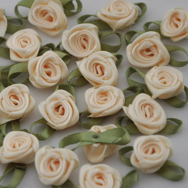 

Полиэстеровые атласные ленты с цветами, 50 шт.