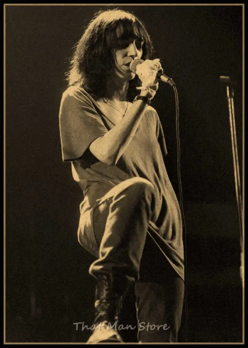 Rock poetess Patti Smith on the Woodstock/Классический Ностальгический/плакат для бара/Ретро