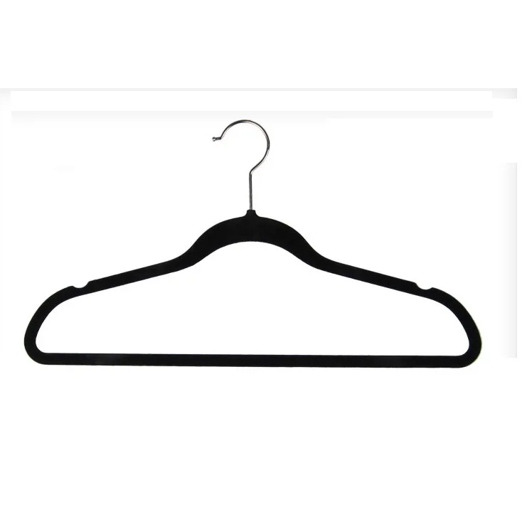 Высококачественные компактные бархатные вешалки с хромированными крючками