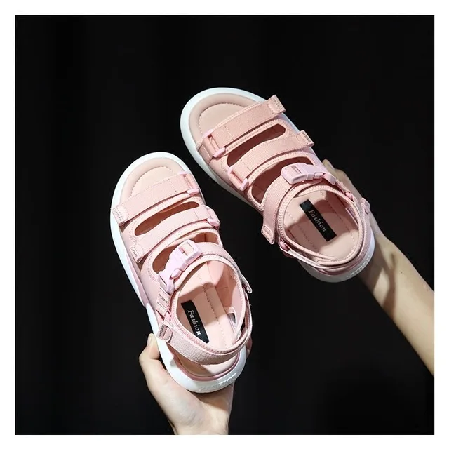 Сандалии женские спортивные на плоской подошве летние