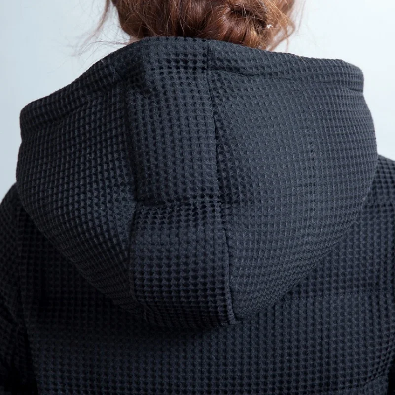 Женский длинный пуховик с капюшоном черный теплый на белом утином пуху Размеры