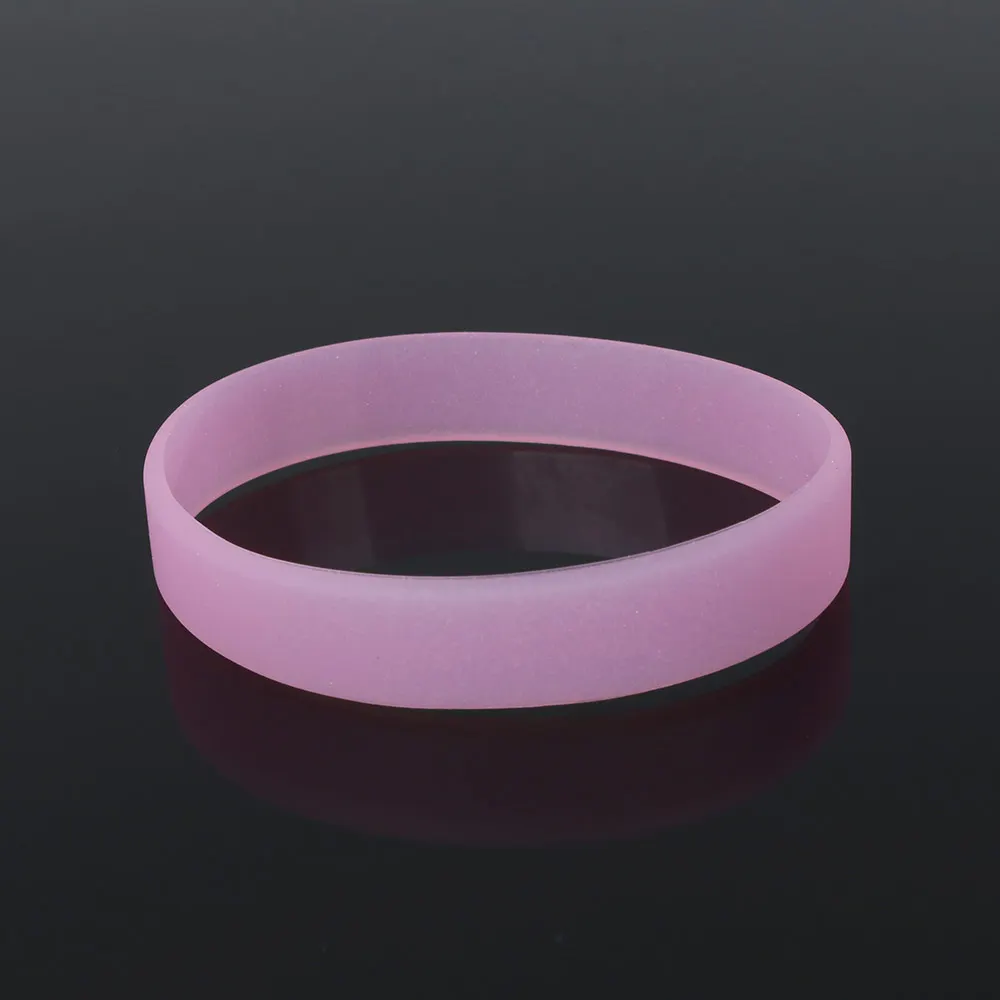 Светящиеся в темноте эластичные браслеты из силиконового каучука 6 цветов