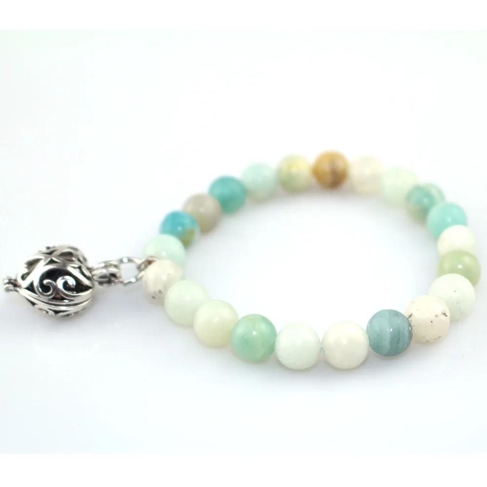 Женский серебристый браслет с эфирными маслами ажурный из натуральных бусин