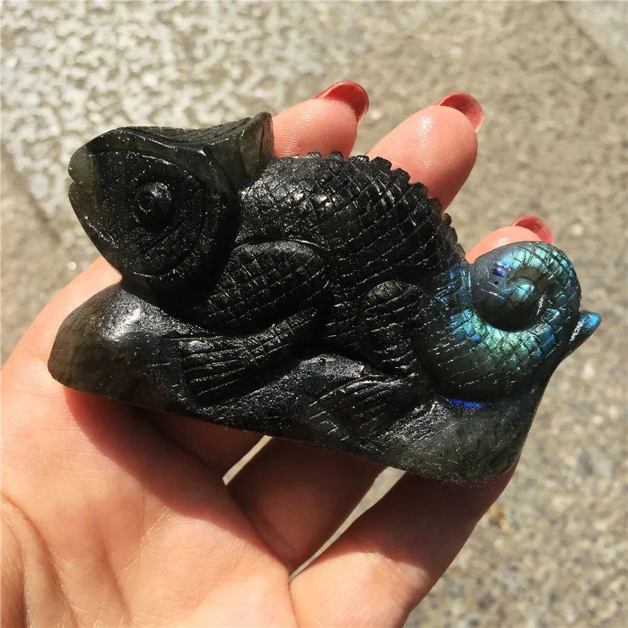 

Natural gemstone hand carved lizard labradorite animal for decoration 1pcs