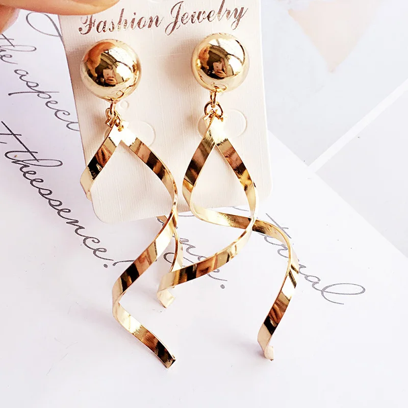 Новый Европейский Серьги Личность Витая Мяч Ретро Уха Ювелирные Изделия Крест