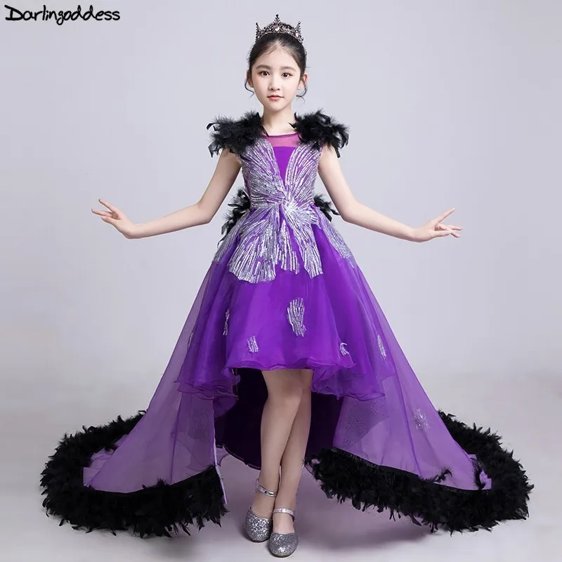 Роскошное короткое платье с цветочным узором спереди и длинной спинкой для