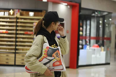 AJ1 off-white Мультфильм snkrs подушки милый мультфильм AJ баскетбольные кроссовки подушку аниме игрушка для сна, куклы День рождения/Рождественский подарок - Цвет: AJ1 off-white